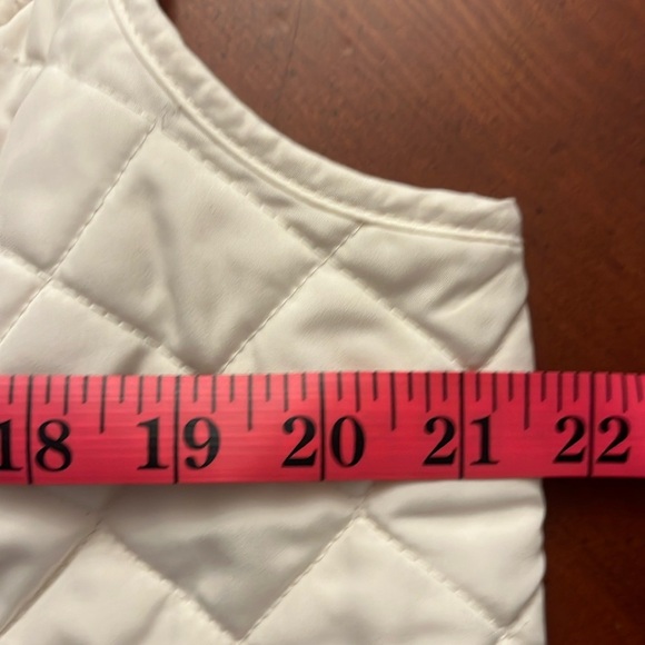 VanHeusen Quilted Vest XL Cream - Picture 5 of 6